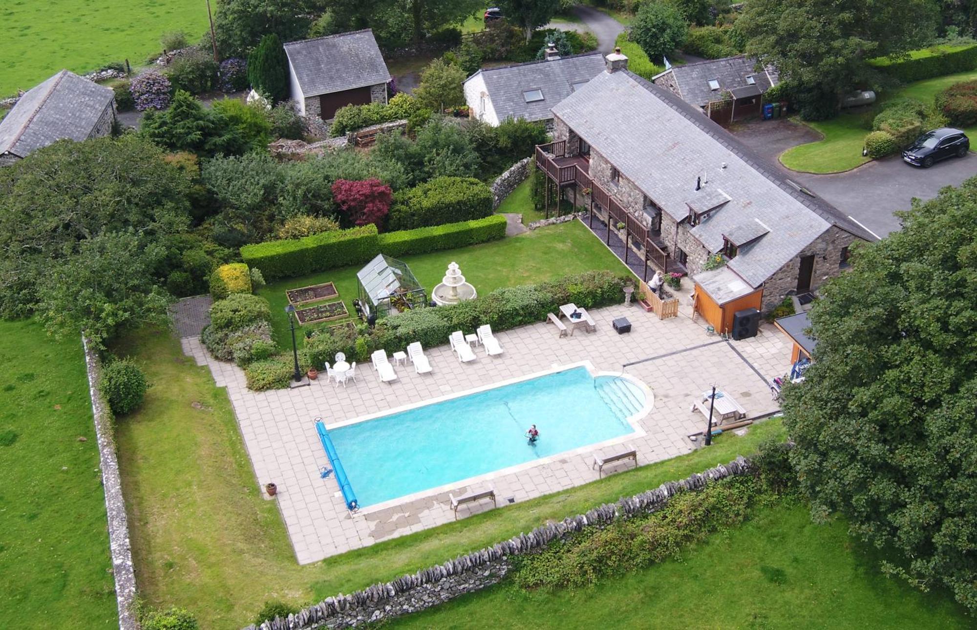 The Old Farmhouse B&B Dyffryn Ardudwy エクステリア 写真